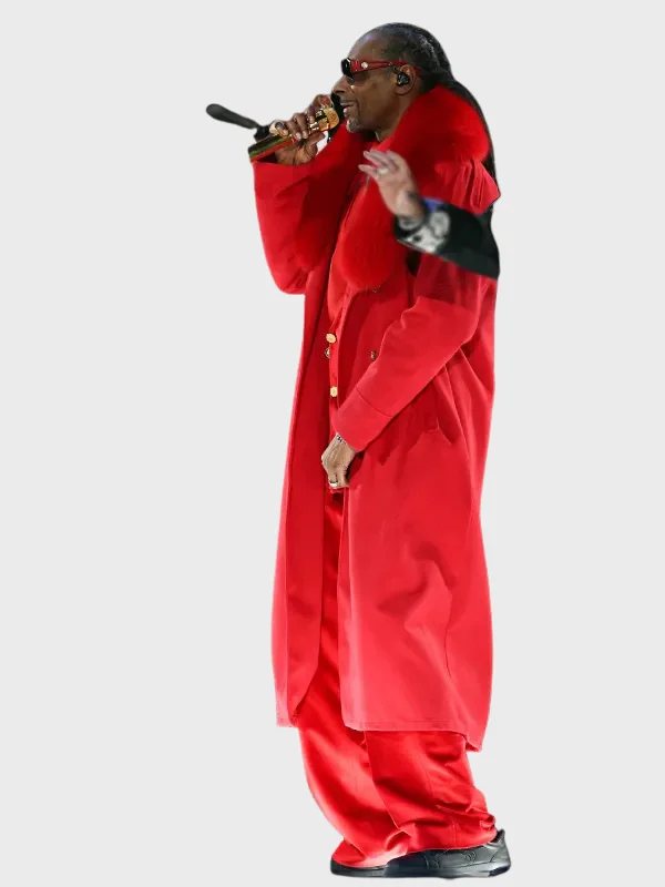 Halftime Show Christmas 2025 Snoop Dogg Red Coat