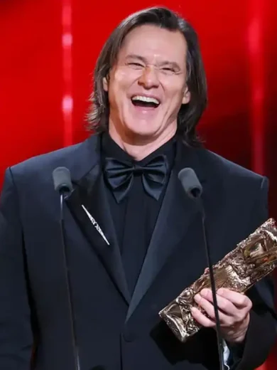 César Award 2026 Jim Carrey Black Suit