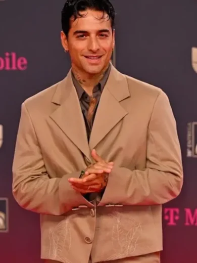 2026 Red Carpet Maluma Cropped Beige Blazer